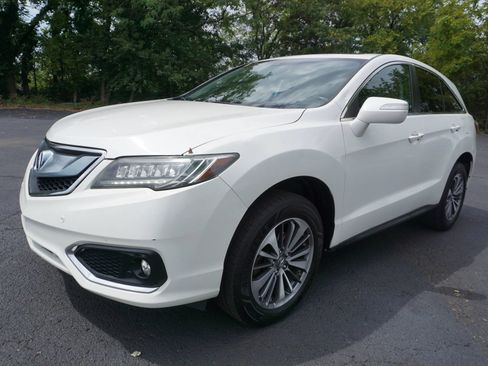 Used 2018 Acura RDX w/ Advance Package AWD/4WD image 4