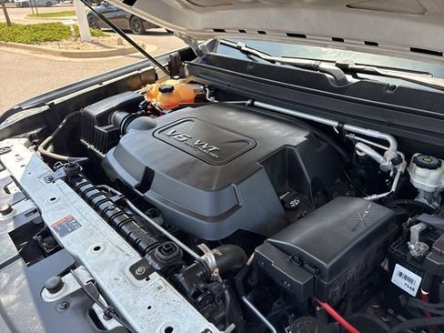 Used 2016 Chevrolet Colorado W/T w/ WT Convenience Package AWD/4WD image 10
