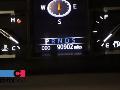 Used 2020 Toyota Tundra Limited w/ Limited Premium Package AWD/4WD image 16