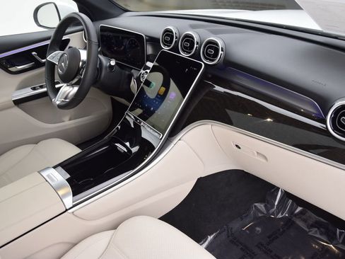 Used 2026 Mercedes-Benz GLC 300 4MATIC image 15