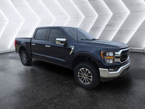 Used 2023 Ford F150 XLT AWD/4WD image 3
