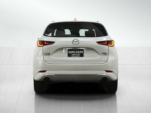 Used 2024 MAZDA CX-5 Signature AWD/4WD image 4