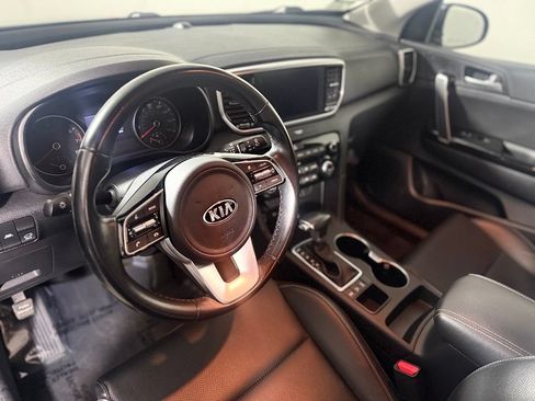 Used 2021 Kia Sportage EX AWD/4WD image 19
