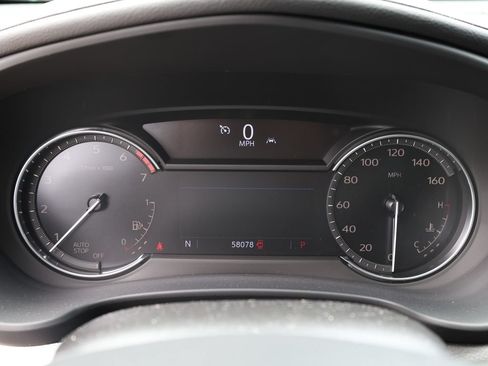 Used 2022 Cadillac XT4 Premium Luxury w/ Cold Weather Package FWD image 41