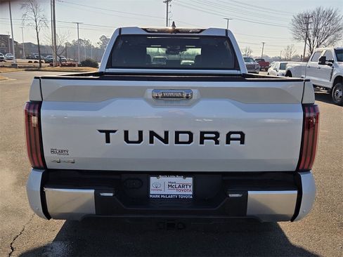 Used 2025 Toyota Tundra Limited image 10