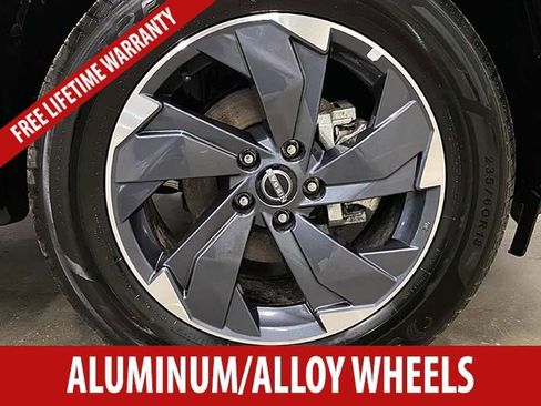 Used 2025 Nissan Rogue SV FWD image 7