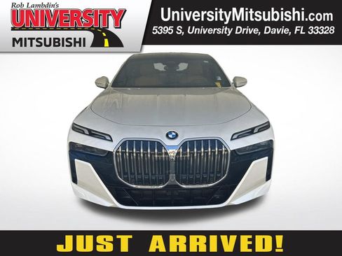 Used 2026 BMW 740i xDrive AWD/4WD image 1