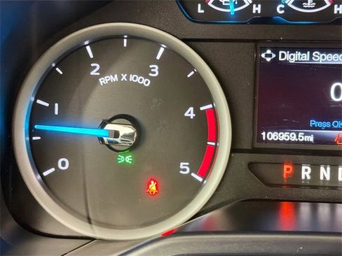 Used 2017 Ford F250 XLT w/ XLT Value Package image 9