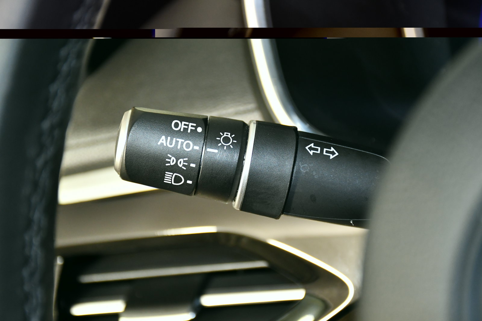 Certified 2023 Acura MDX SH-AWD image 22