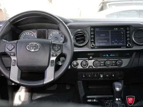 Used 2021 Toyota Tacoma TRD Off-Road w/ Technology Package image 2