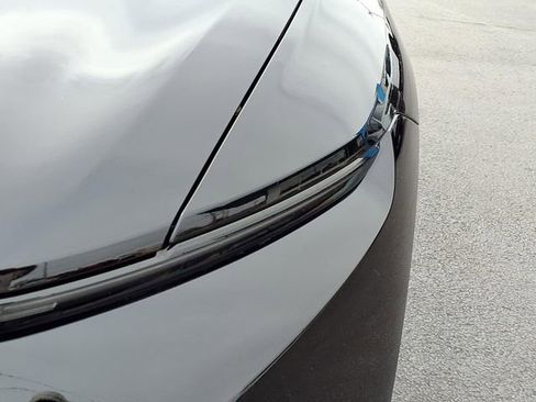 Used 2024 Chevrolet Equinox EV RS image 24