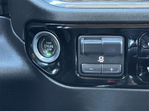 Used 2023 Chevrolet Silverado 1500 RST w/ Rally Edition image 10