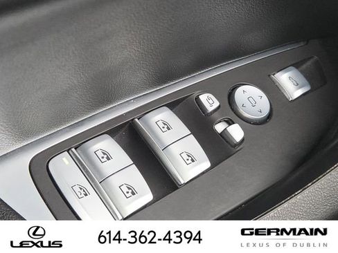 Used 2023 BMW X3 M40i w/ Premium Package image 32