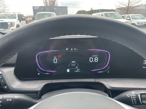 Used 2025 Kia Telluride EX X-Line image 15