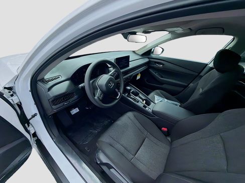 New 2026 Honda Accord LX image 9