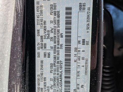 Used 2024 Lincoln Corsair Reserve w/ Equipment Group 201A AWD/4WD image 23
