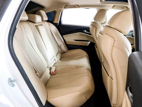 Used 2021 Acura TLX image 37