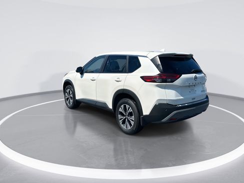Used 2023 Nissan Rogue SV AWD/4WD image 7