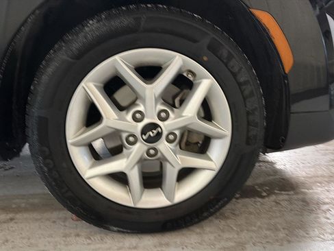 Used 2024 Kia Soul LX w/ Option Group 015 image 27