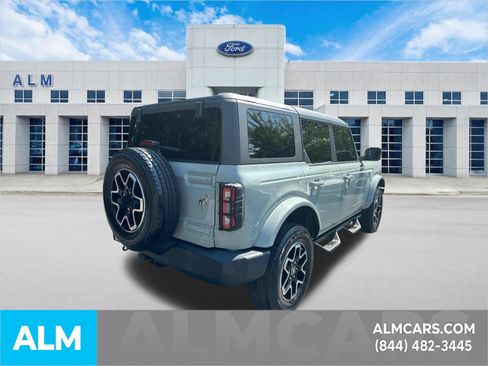 Used 2022 Ford Bronco Outer Banks AWD/4WD image 5