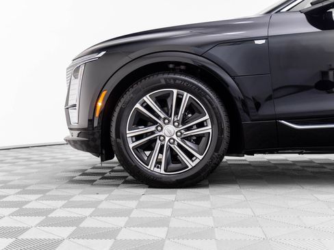 New 2026 Cadillac Lyriq Luxury image 24