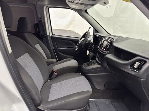 Used 2020 RAM ProMaster City Tradesman image 29