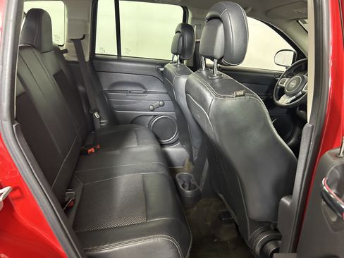 Used 2016 Jeep Compass Sport FWD image 24