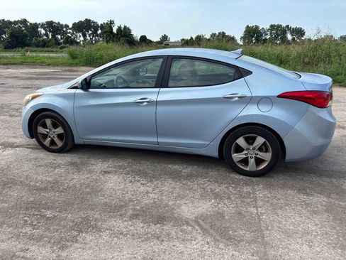 Used 2013 Hyundai Elantra GLS w/ Preferred Pkg FWD image 10