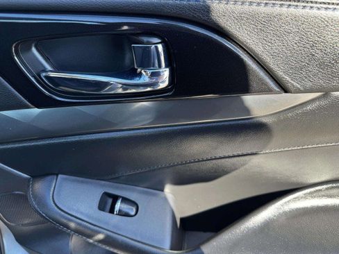 Used 2019 Nissan Maxima 3.5 S w/ Floor Mat Group image 40