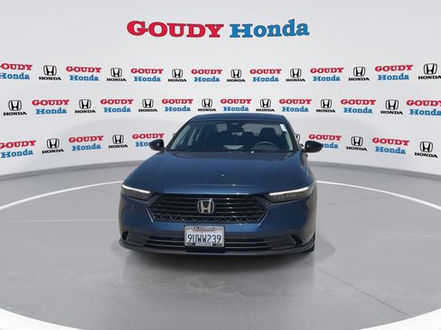 Used 2025 Honda Accord SE image 3