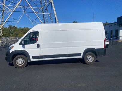 Used 2024 RAM ProMaster 2500 w/ Convenience Group