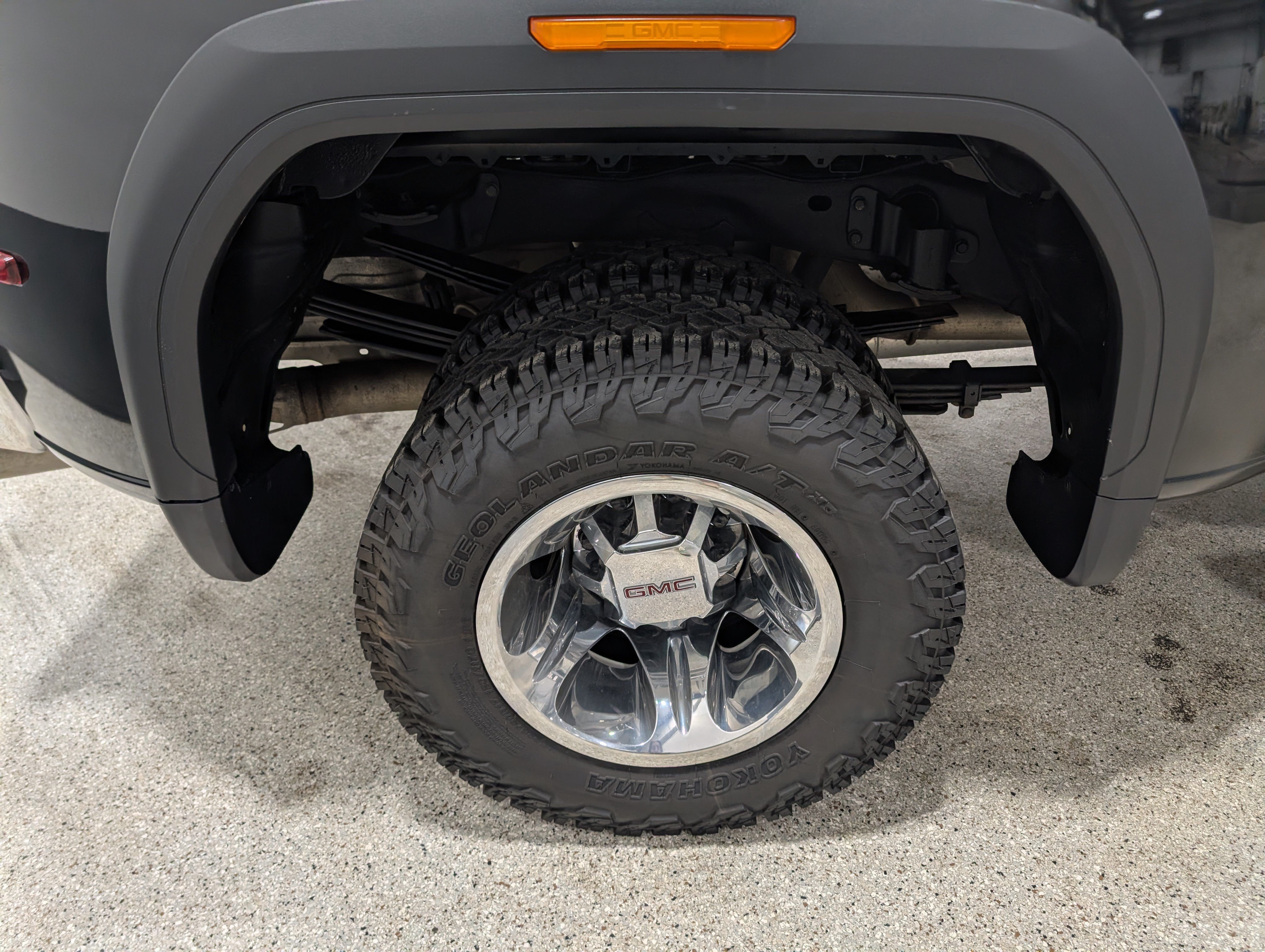 Used 2024 GMC Sierra 3500 SLE w/ SLE Value Package AWD/4WD image 14