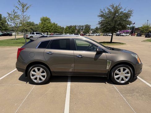 Used 2016 Cadillac SRX Performance w/ Driver Awareness Package FWD image 4