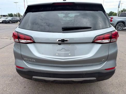 Used 2024 Chevrolet Equinox LT w/ LPO, Floor Liner Package FWD image 6
