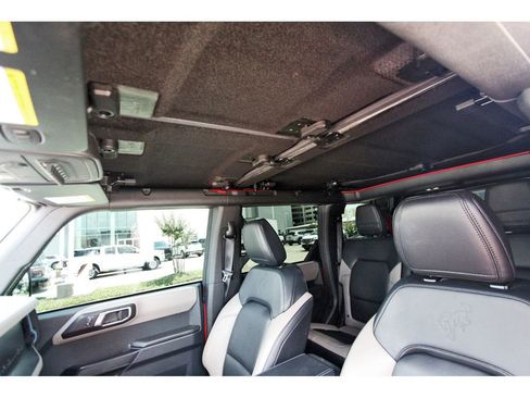 Used 2024 Ford Bronco Wildtrak AWD/4WD image 13