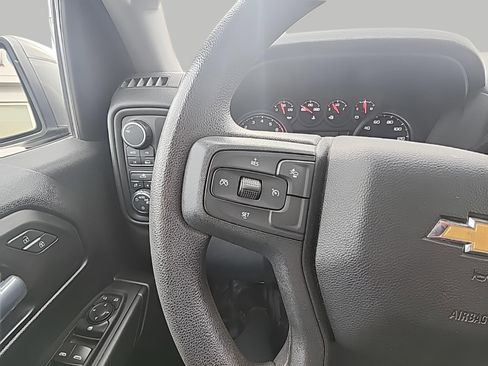 Used 2022 Chevrolet Silverado 1500 W/T w/ WT Value Package image 15