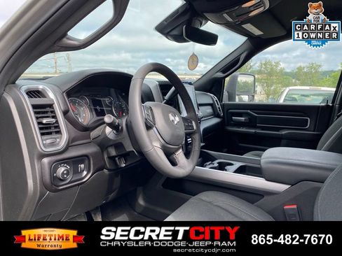 Used 2025 RAM 2500 Big Horn AWD/4WD image 12