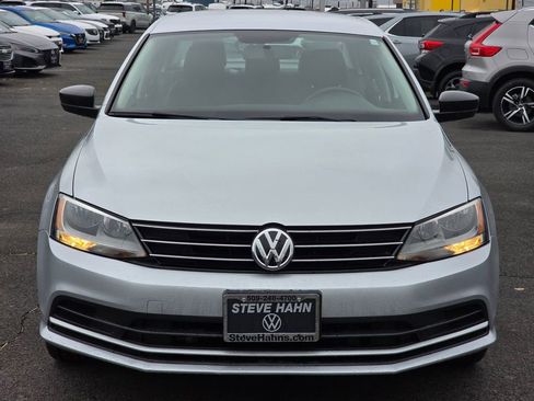 Used 2015 Volkswagen Jetta S image 8