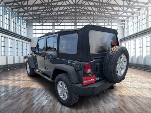 Used 2016 Jeep Wrangler Unlimited Sport w/ Quick Order Package 23S AWD/4WD image 6