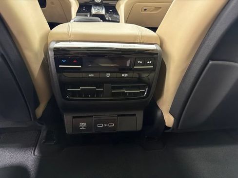 Certified 2024 Acura MDX SH-AWD w/ Technology Package image 28