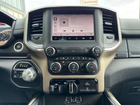 Used 2022 RAM 1500 Laramie w/ Trailer Tow Group AWD/4WD image 15