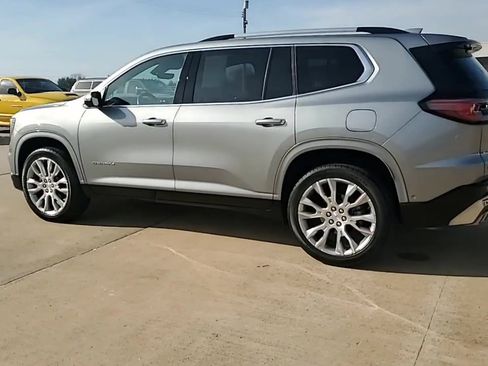 Used 2024 GMC Acadia Denali w/ Super Cruise Package image 6