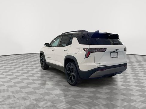 New 2026 Chevrolet Equinox LT w/ Convenience Package II AWD/4WD image 11