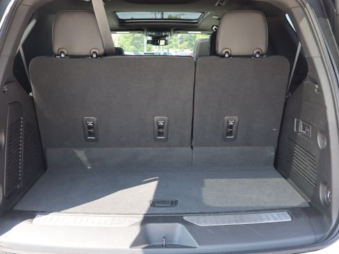 Used 2023 Chevrolet Tahoe RST w/ Luxury Package AWD/4WD image 31