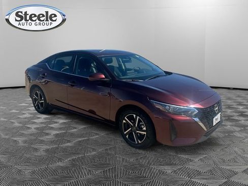 Used 2025 Nissan Sentra SV image 7