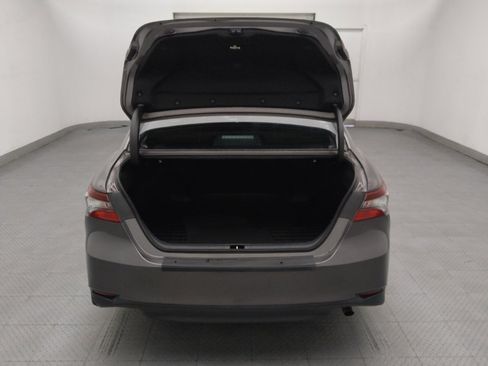 Used 2021 Toyota Camry LE FWD image 29