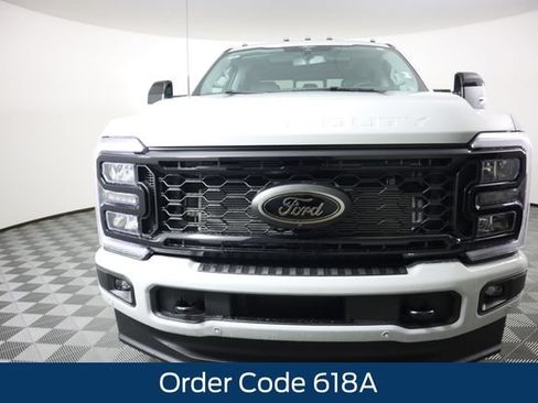 New 2026 Ford F350 Lariat w/ Black Appearance Package AWD/4WD image 10