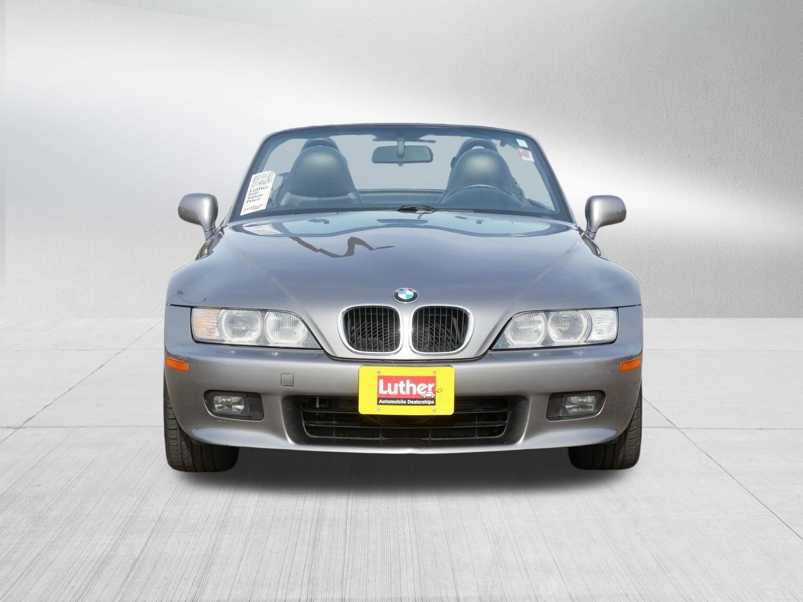Used 2002 BMW Z3 2.5i RWD image 2