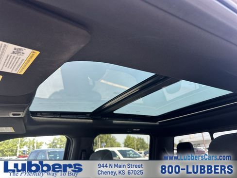 Used 2017 Ford F150 XLT w/ Equipment Group 302A Luxury AWD/4WD image 20