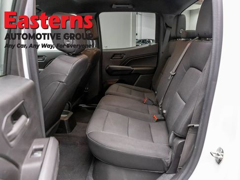 Used 2023 Chevrolet Colorado W/T RWD image 21